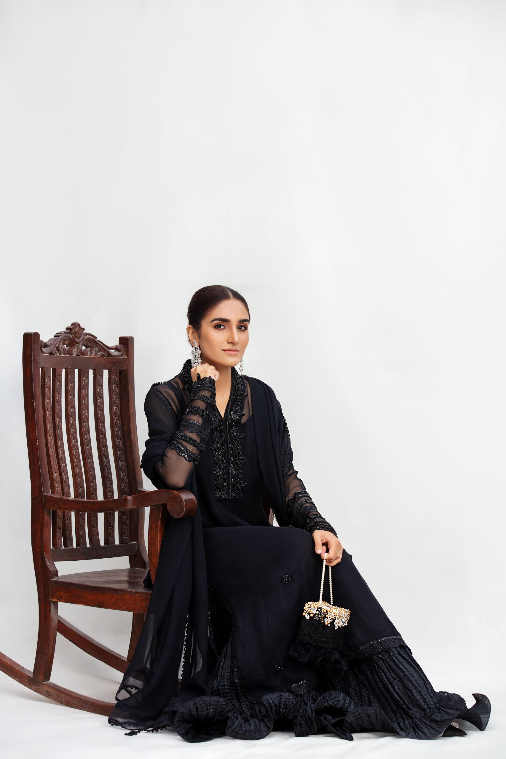 luxe Pret 23 Ela